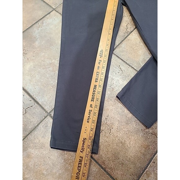 ASOS DESIGN Grey Pleated Chino Pants Size 32 x 30 Tapered Preppy Casual Work - Picture 5 of 6